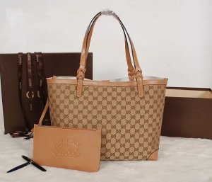 Louis Vuitton Prada Gucci Luxury First Copy Handbags/Clutches Price In India | a3zhandbags